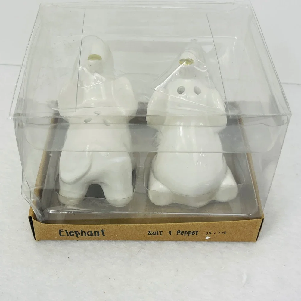 White Ceramic Elephant Salt and Pepper Shaker Set Gold Accents New in Box